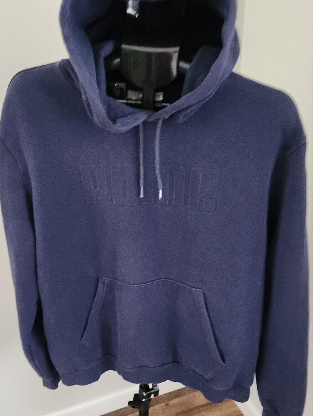 Puma Men's Navy Hoodie Size XL